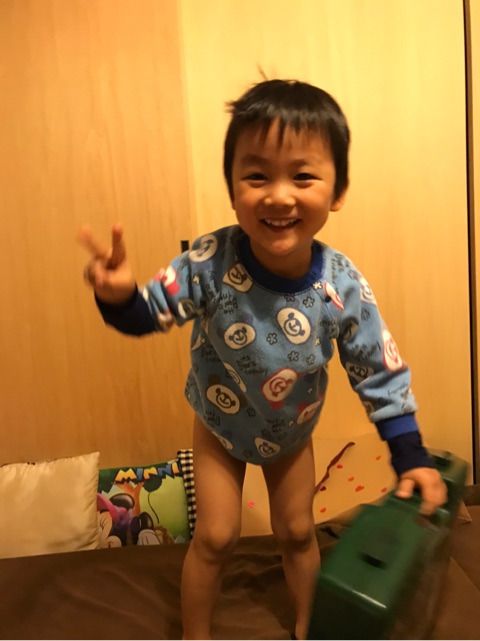 {FAE7E63D-7743-4956-B7AE-E9A3F84FCD37}