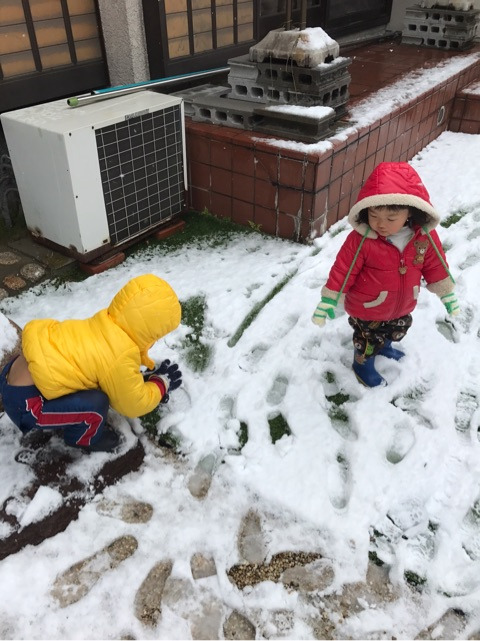 {6EF5DFDD-424F-4843-83D2-975063A755A2}