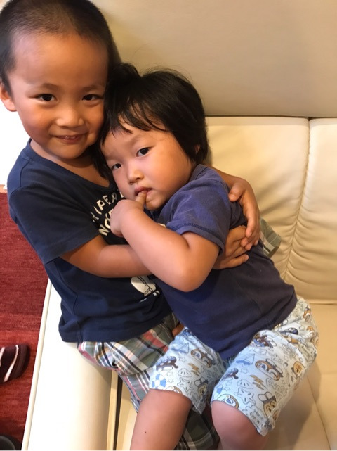 {049500EC-7F2F-4EA0-B63B-7F3644608FD6}